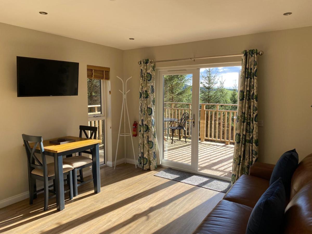Acorn Lodge With Hot Tub Cupar Luaran gambar